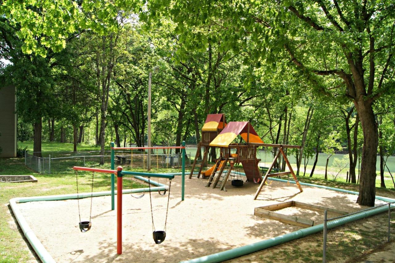 2Br Walk-In Condo At Pointe Royale - 2 Pools - Free Attraction Tickets Included -Pr63-3 Бренсън Екстериор снимка